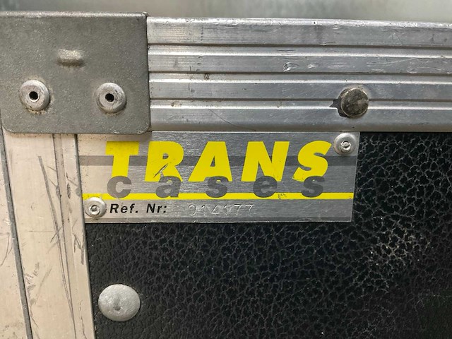 G+m elektronic bo-250 versterker met flightcase (3x) - afbeelding 7 van  7