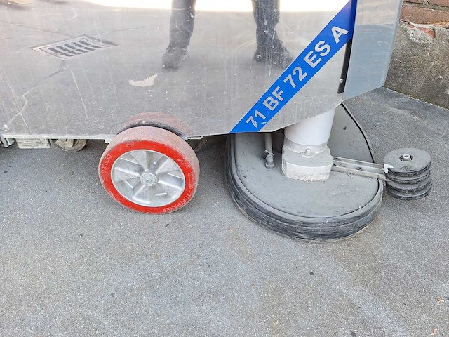 Gmbh - 2017 - 51 bf 68 es a - schrobmachine - afbeelding 5 van  6