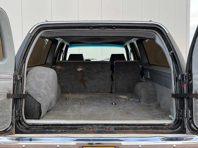 G.m.c. - 1987 - suburban sierra classic 2500 2wd - hll-52-j - afbeelding 20 van  36