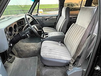 Gmc - 1987 - suburban sierra classic 2500 2wd - personenauto - afbeelding 3 van  14