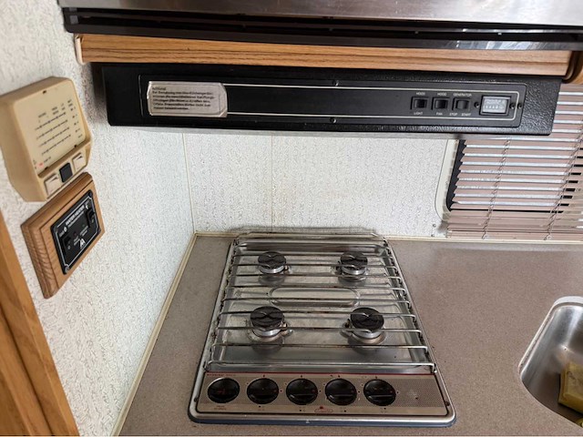 G.m.c. - winnebago - automaat - suncruiser - v8 - camper- 1996 - afbeelding 67 van  67