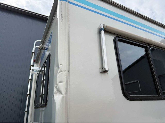 G.m.c. - winnebago - winnwbago icg29rq - camper- 1996 - afbeelding 3 van  56