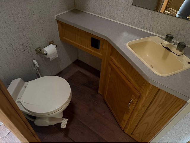 G.m.c. - winnebago - winnwbago icg29rq - camper- 1996 - afbeelding 31 van  56