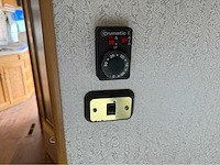 G.m.c. - winnebago - winnwbago icg29rq - camper- 1996 - afbeelding 43 van  56