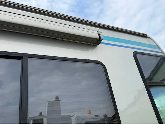 G.m.c. - winnebago - winnwbago icg29rq - camper- 1996 - afbeelding 45 van  56