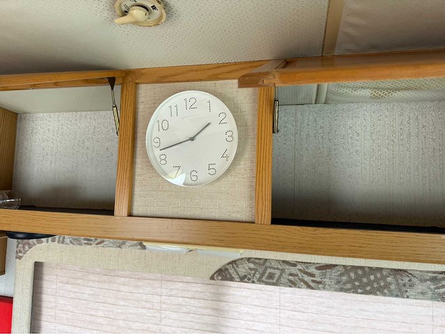 G.m.c. - winnebago - winnwbago icg29rq - camper- 1996 - afbeelding 54 van  56