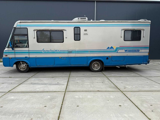 G.m.c. - winnebago - winnwbago icg29rq - camper- 1996 - afbeelding 17 van  28