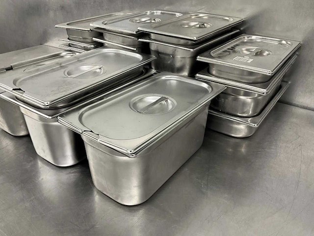 Gn 1/3 - partij rvs gastronormbakken - afbeelding 2 van  3