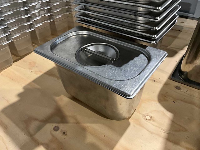 Gn 1/4-150 - rvs gastronormbak met deksel (10x) - afbeelding 1 van  2