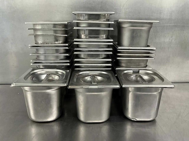 Gn 1/6 - partij rvs gastronormbakken - afbeelding 1 van  2
