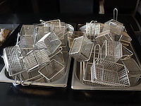 Gn bakken (2 stuks) incl. frituurmandjes - afbeelding 1 van  4