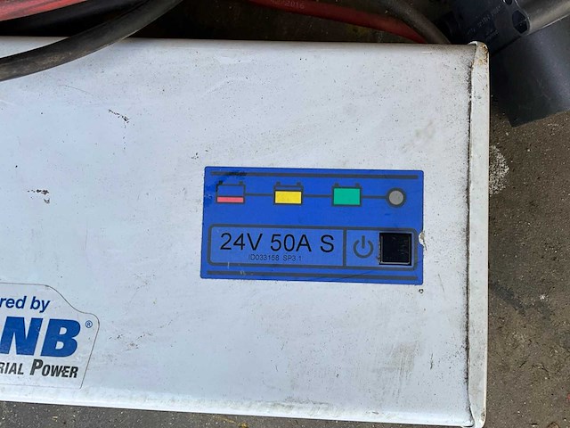 Gnb 2100 sp acculader - afbeelding 2 van  4