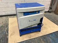 Gnb 2100lp lp48t80s acculader - afbeelding 1 van  5