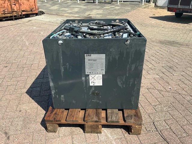 Gnb 48 volt tractieaccu - afbeelding 2 van  8