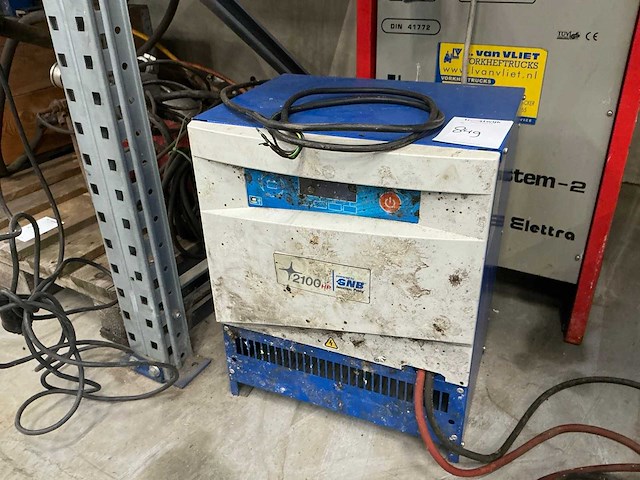 Gnb hpt48t100s acculader - afbeelding 1 van  3