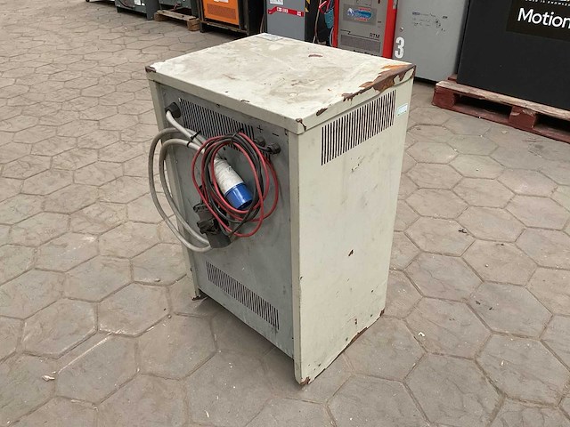 Gnb serie 3 ta charger acculader - afbeelding 2 van  7