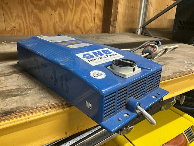 Gnb srp65-48t080s acculader - afbeelding 5 van  5