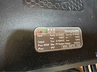 Gne tek honeybee 650 & 800 zonnepaneel optimizer (36x) - afbeelding 4 van  4