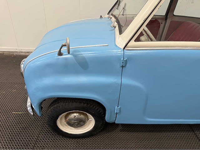 Goggomobil - t- 300 - oldtimer - 1966 - afbeelding 10 van  17