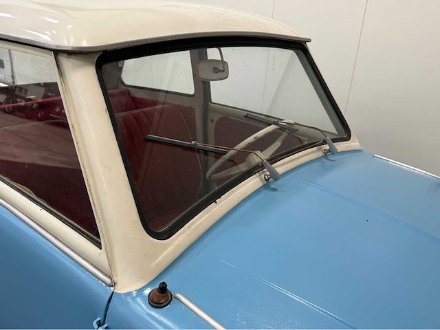 Goggomobil - t- 300 - oldtimer - 1966 - afbeelding 32 van  35