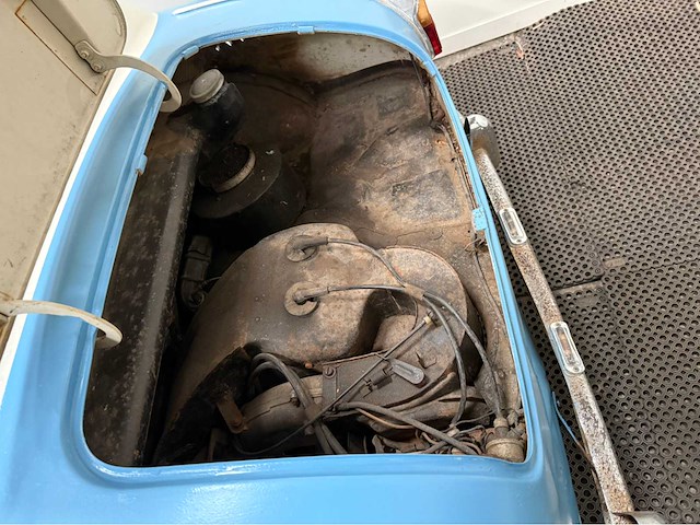 Goggomobil - t- 300 - oldtimer - 1966 - afbeelding 10 van  35