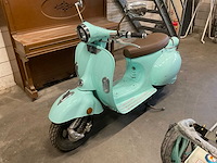 Golden lion n/a e-scooter - afbeelding 1 van  10