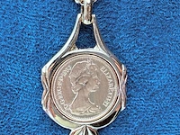Goldplated collier met elizabeth ii one penny munt - 1983 - afbeelding 4 van  7