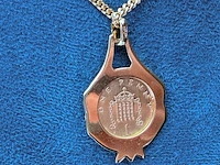 Goldplated collier met elizabeth ii one penny munt - 1983 - afbeelding 5 van  7