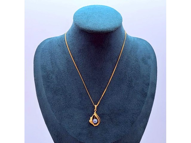 Goldplated pendant collier met blauwe akoya parel - afbeelding 1 van  5