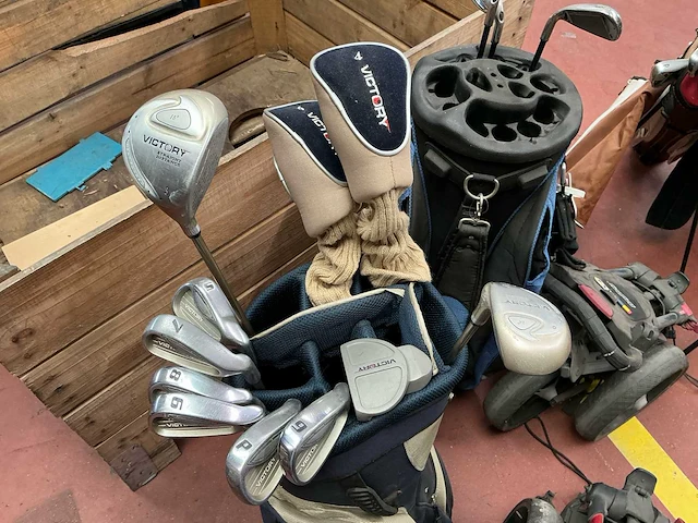 Golfclubs - afbeelding 2 van  12