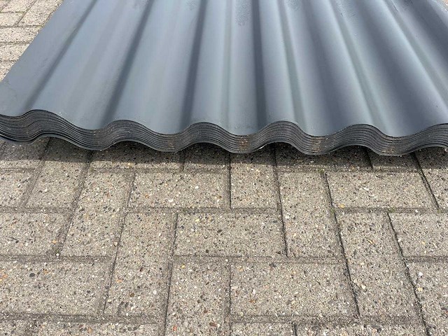 Golfplaten met condensdoek 590x111cm 27 stuks 176m2 - afbeelding 2 van  3