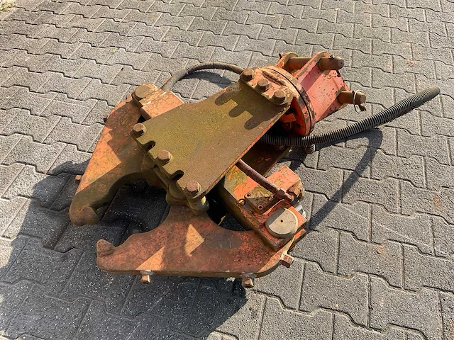 Gölz mc3502000 hydraulische schrootschaar - afbeelding 1 van  7