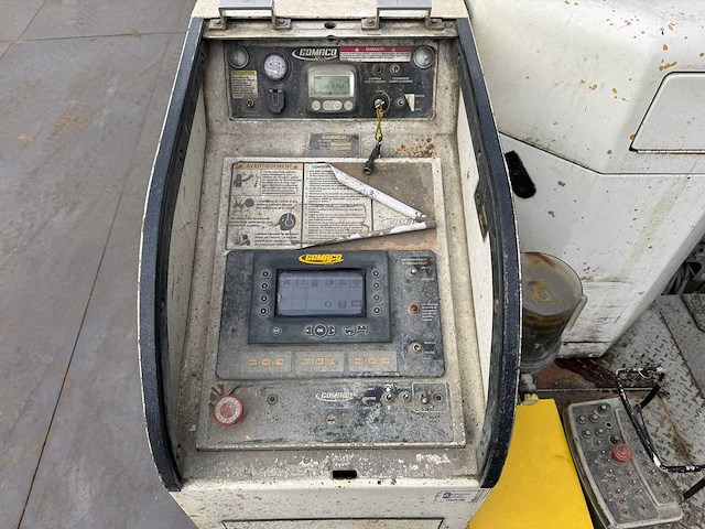 Gomaco - gt3400 - slipform paver - 2010 - afbeelding 9 van  27