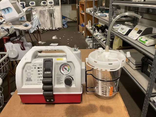 Gomco g180 suction pump - afbeelding 2 van  6