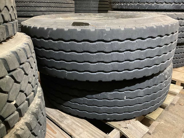 Good year band (2x) - afbeelding 1 van  3