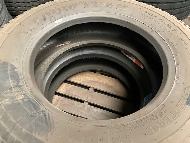 Good year band (2x) - afbeelding 1 van  3