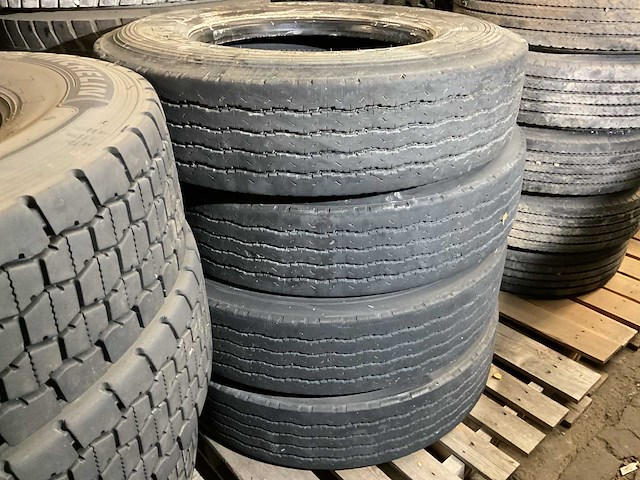 Good year band (4x) - afbeelding 3 van  3