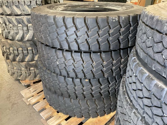 Good year band (4x) - afbeelding 1 van  3