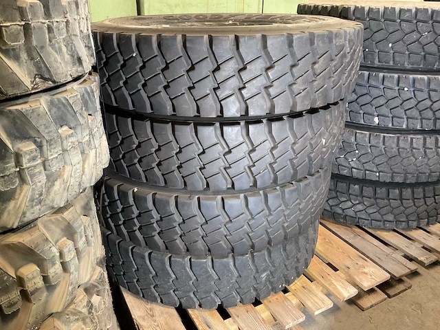 Good year band (4x) - afbeelding 2 van  3