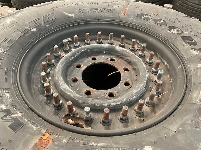 Good year band (4x) - afbeelding 1 van  3