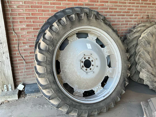 Good year band met velg (2x) - afbeelding 1 van  5