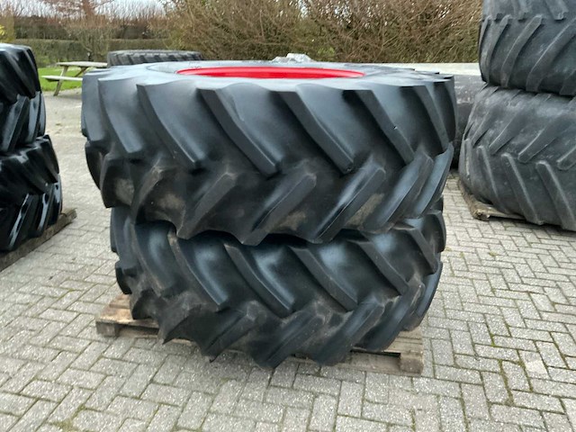 Good year dt820 620/75 r34 wielen (2x) - afbeelding 2 van  7