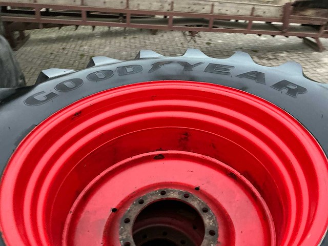 Good year dt820 620/75 r34 wielen (2x) - afbeelding 5 van  7