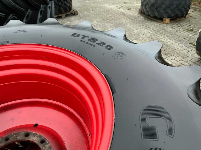 Good year dt820 620/75 r34 wielen (2x) - afbeelding 7 van  7