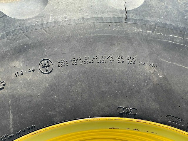 Good year dt820 band met velg (2x) - afbeelding 7 van  8