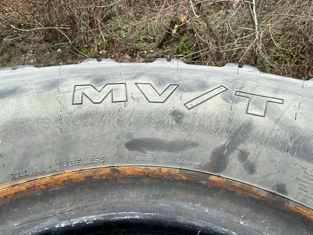 Good year mv/t 395/85r20 4x - afbeelding 7 van  7