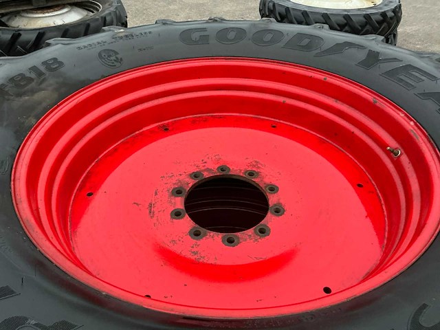 Good year optitrac 650/65r42 wielen (2x) - afbeelding 4 van  7
