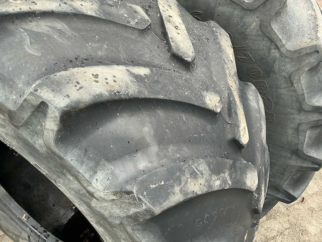 Good year optitrac dt824 band, wiel en velg - afbeelding 6 van  7