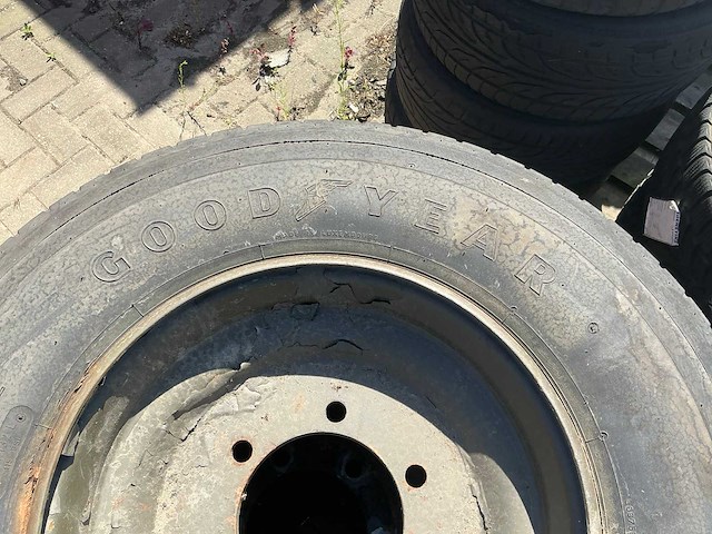 Good year unisteel band en velg (3x) 134/132l - afbeelding 4 van  6