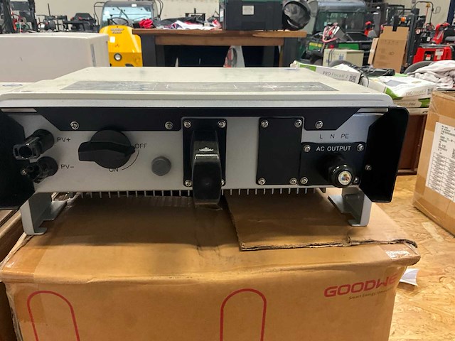 Goodie gw2000-ns omvormer (2x) - afbeelding 6 van  7